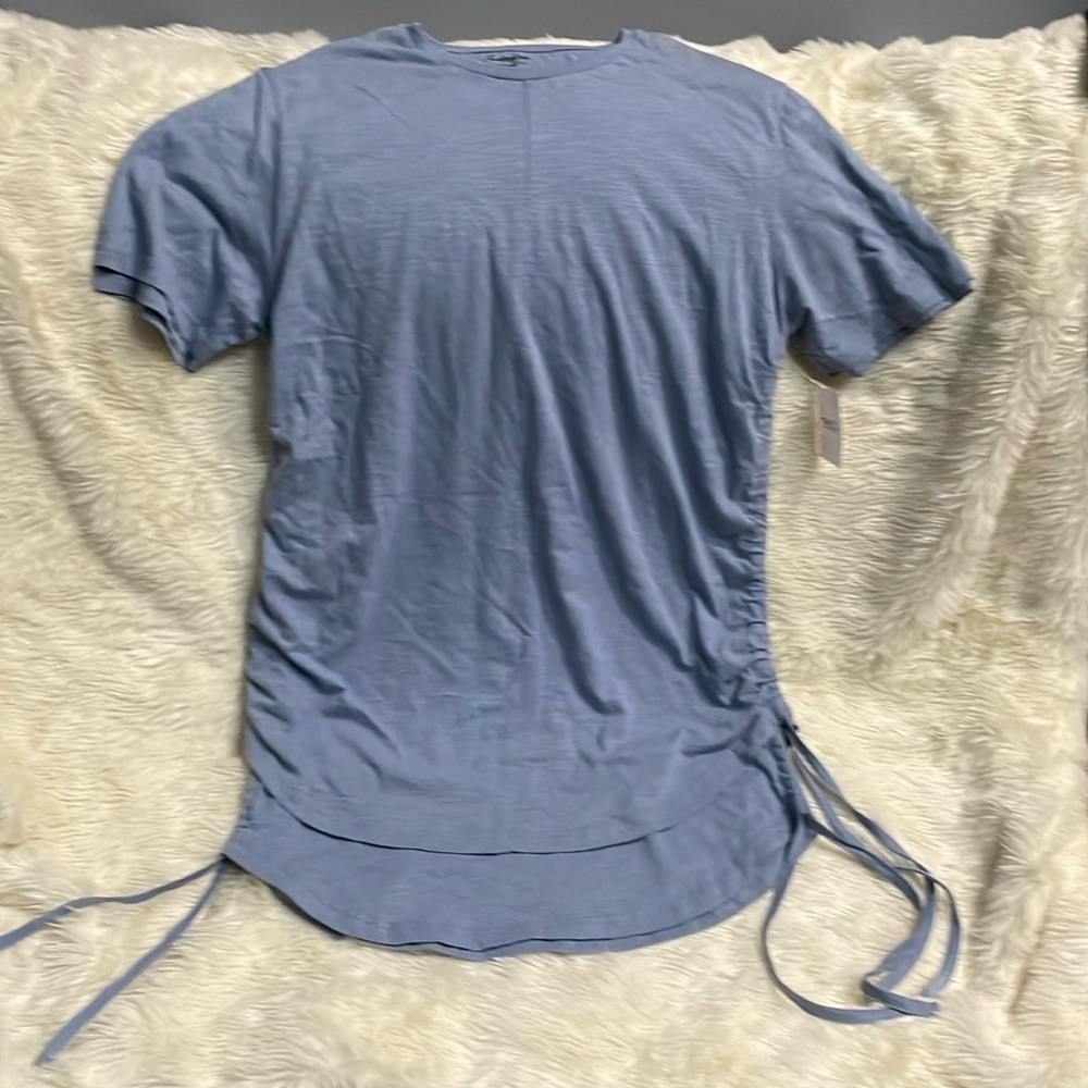 Men’s blue size medium grunge style t shirt